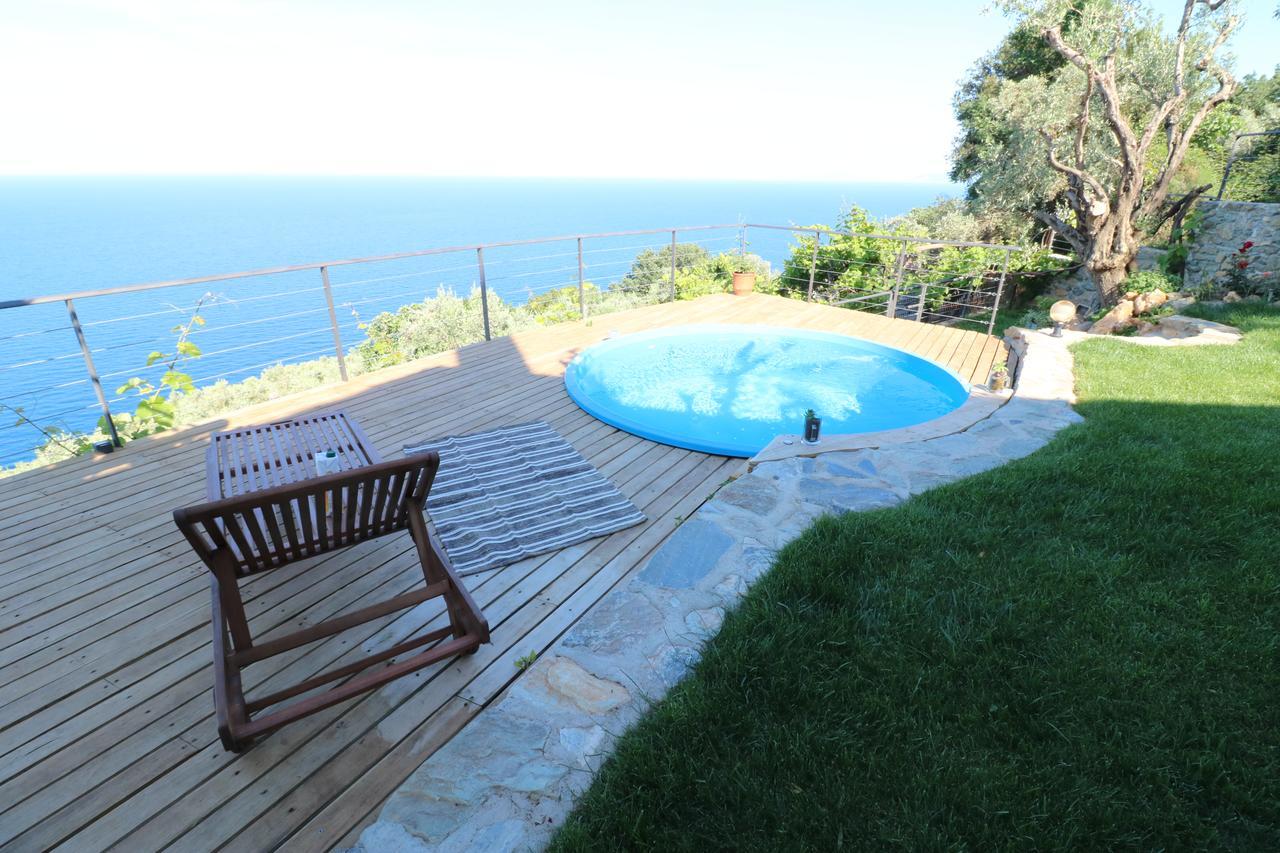 Villa Fakistra'S Blue House à Tsagkarada Extérieur photo